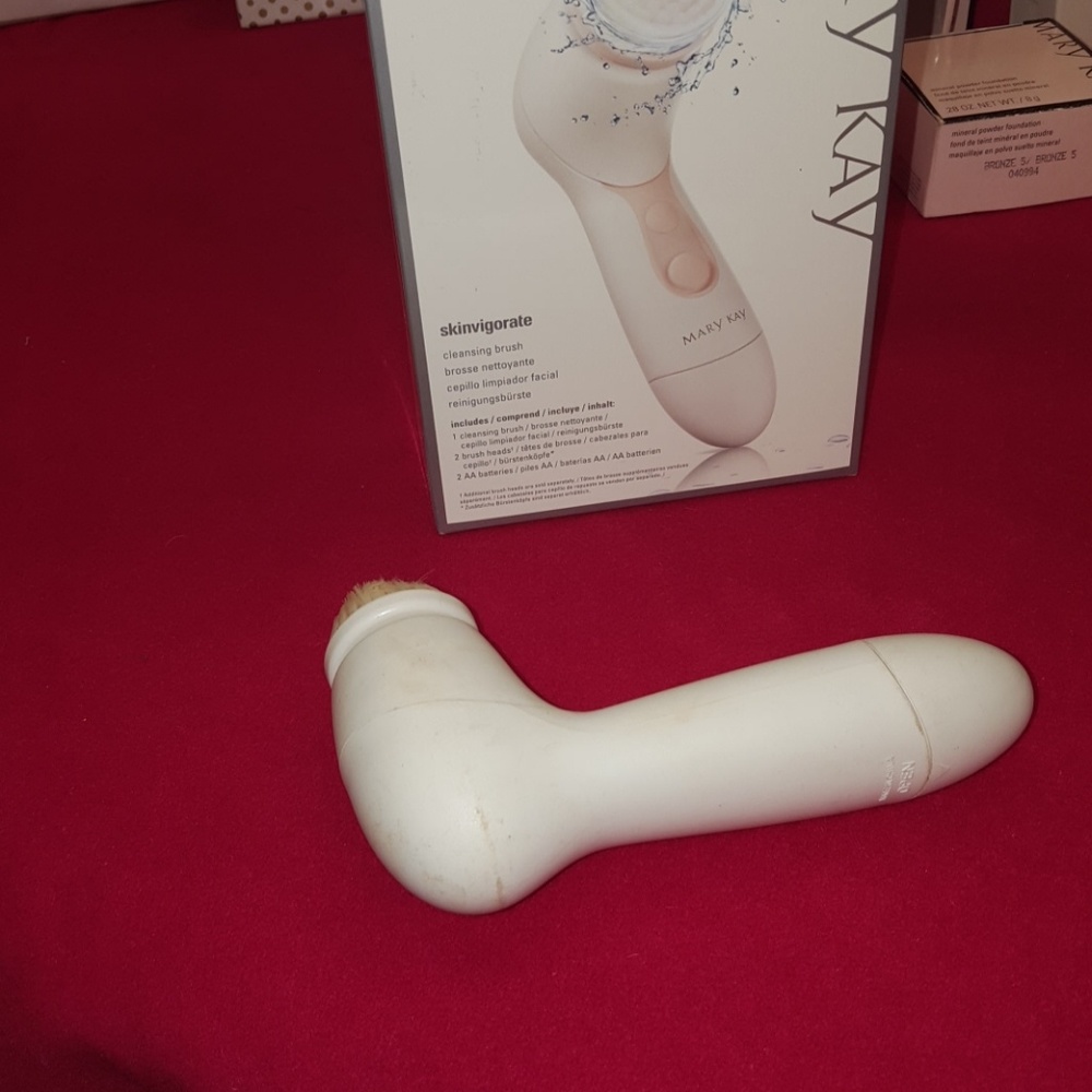 Skin invigorate cleansing brush - Picture 3 of 6